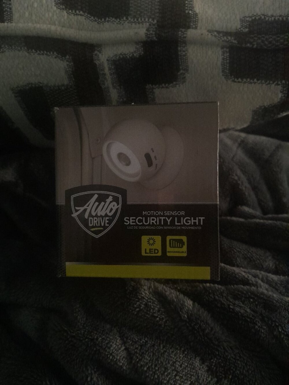 Auto Drive Motion Sensor Security Light – New in Box